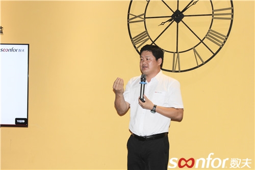 富联娱乐项目总监张振霄
